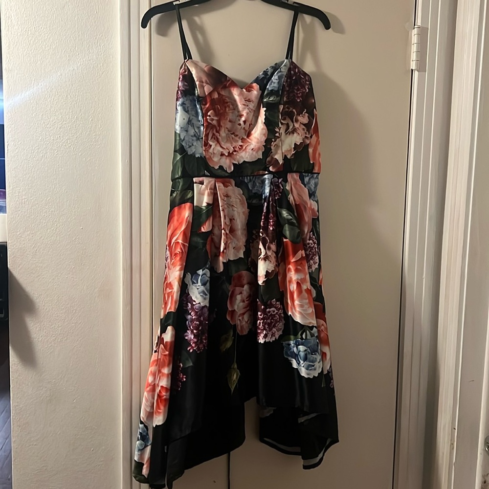 Corset floral and black dress